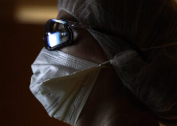 HCA Healthcare plans broader rollout of Augmedix AI scribe in ER