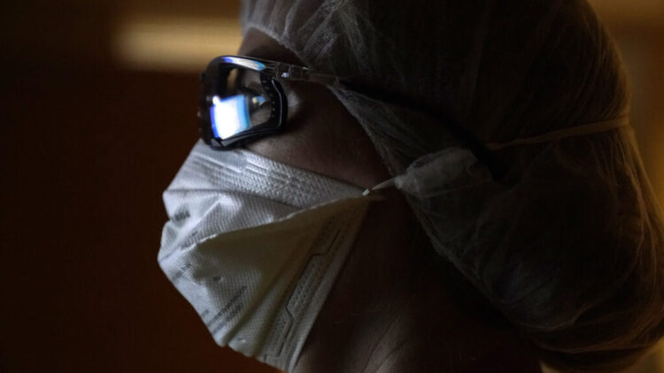 HCA Healthcare plans broader rollout of Augmedix AI scribe in ER