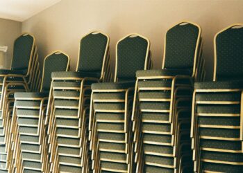 Constructing Profitable AI Apps: The Dos and Don’ts | by TDS Editors | Jan, 2025