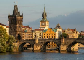 Advantageous-Tuning a BERT Mannequin – MachineLearningMastery.com