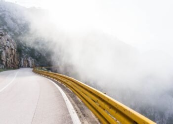 How Can AI Brokers Learn Untrusted Sources Safely?